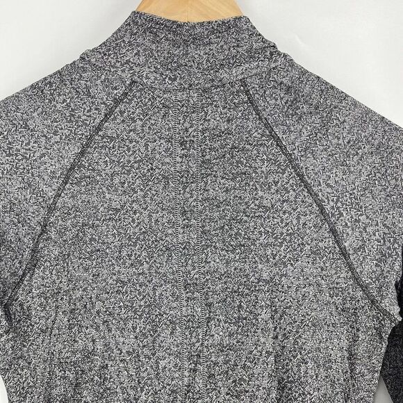Athleta Shirt Size Small Womens Gray Speedlight Half Zip Long Sleeve Pullover - Picture 6 of 6